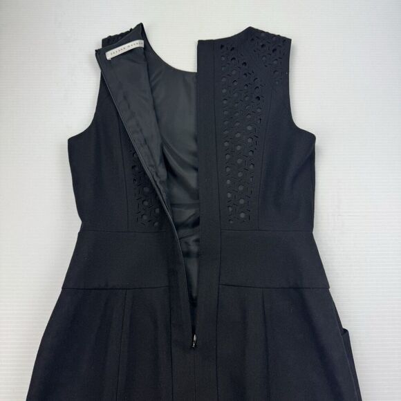 Susana Monaco Dress Size 6 Black Wool Pockets Lined with Laser Cut Pattern - Picture 6 of 12